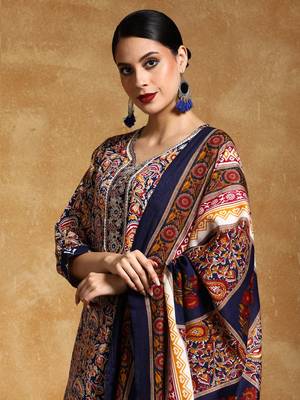 Floral Printed V-Neck Straight Kurta With Trousers And Dupatta 1