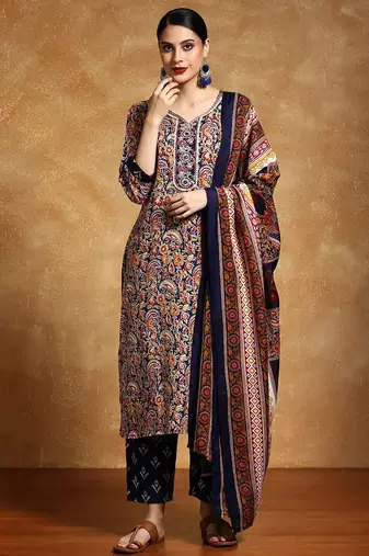 Floral Printed V-Neck Straight Kurta With Trousers And Dupatta