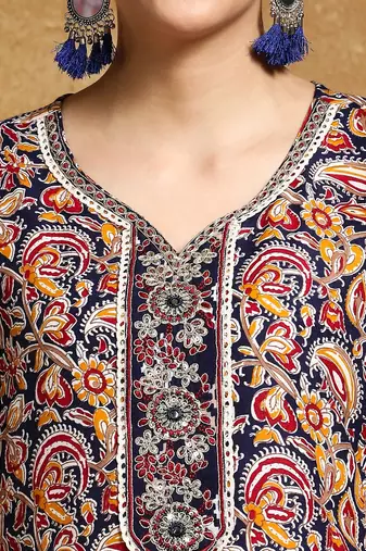 Floral Printed V-Neck Straight Kurta With Trousers And Dupatta