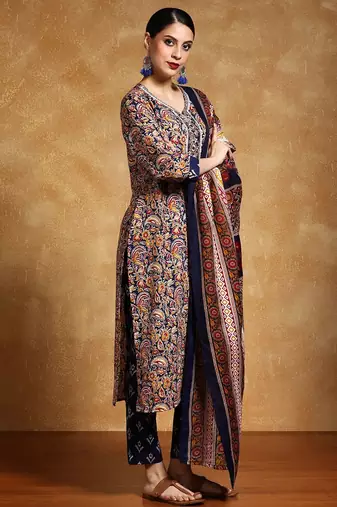Floral Printed V-Neck Straight Kurta With Trousers And Dupatta