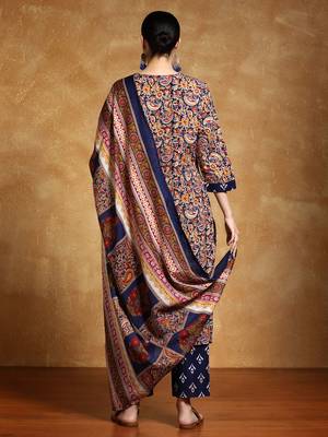 Floral Printed V-Neck Straight Kurta With Trousers And Dupatta 6