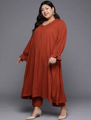 Plus Size Bell Sleeves Kurta with Trousers 5