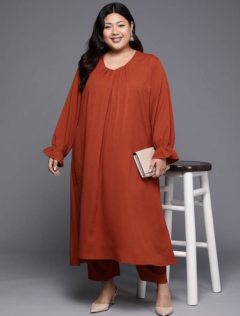 Plus Size Bell Sleeves Kurta with Trousers