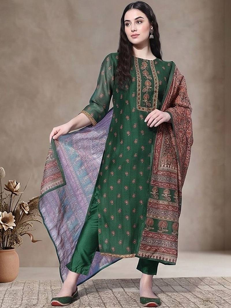 Women Ethnic Motifs Printed Regular Thread Work Chanderi Silk Kurta with Trousers & With Dupatta