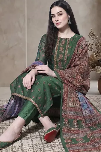 Women Ethnic Motifs Printed Regular Thread Work Chanderi Silk Kurta with Trousers & With Dupatta