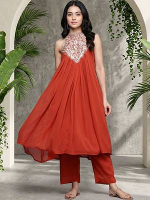 Women Ethnic Motifs Embroidered Regular Thread Work Silk Georgette Kurta with Palazzos 5