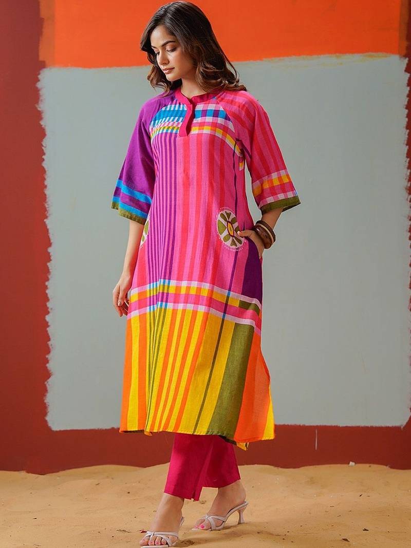 Women Striped Regular Kurta with Trousers
