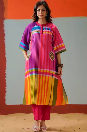 Women Striped Regular Kurta with Trousers