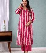 Stripper with Floral Printed Kurta with Trouser & Dupatta