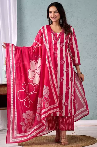 Stripper with Floral Printed Kurta with Trouser & Dupatta