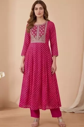 Women Ethnic Motifs Printed Regular Thread Work Kurta with Trousers & With Dupatta