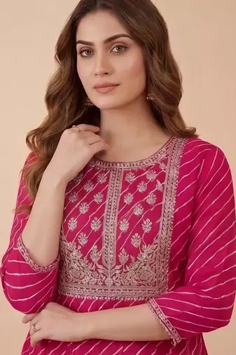 Women Ethnic Motifs Printed Regular Thread Work Kurta with Trousers & With Dupatta