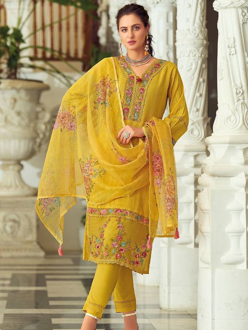 Women Floral Printed Regular Thread Work Pure Cotton Kurta