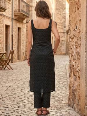 Women Regular Kurta with Trousers & With Dupatta 3