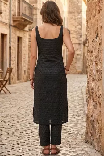 Women Regular Kurta with Trousers & With Dupatta