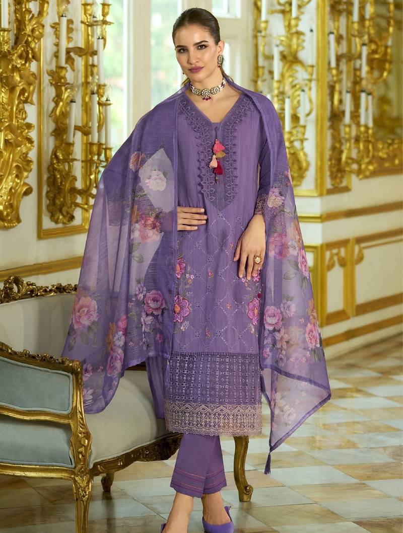 Nazrana Floral Thread Embroidered Schiffli Orangza Lace Kurta Trouser & Dupatta