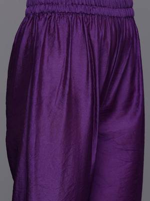 Embroidered Sequinned Chanderi Silk Kurta with Trousers & Dupatta 3