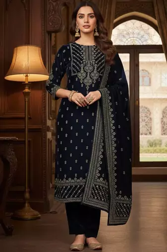 Women Ethnic Motifs Embroidered Thread Work Velvet Kurta Trousers & With Dupatta