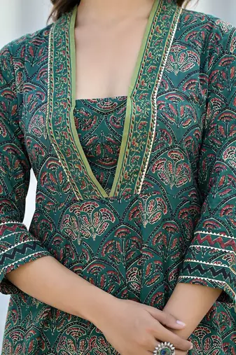 Women Ethnic Motifs Printed Gotta Patti Cotton Kurta with Trousers & Dupatta