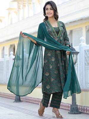 Women Ethnic Motifs Printed Gotta Patti Cotton Kurta with Trousers & Dupatta 4