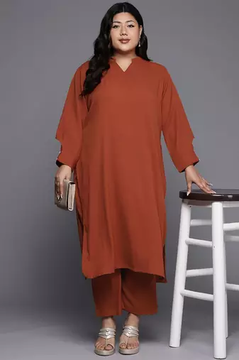 Women Regular Silk Crepe Kurta with Trousers