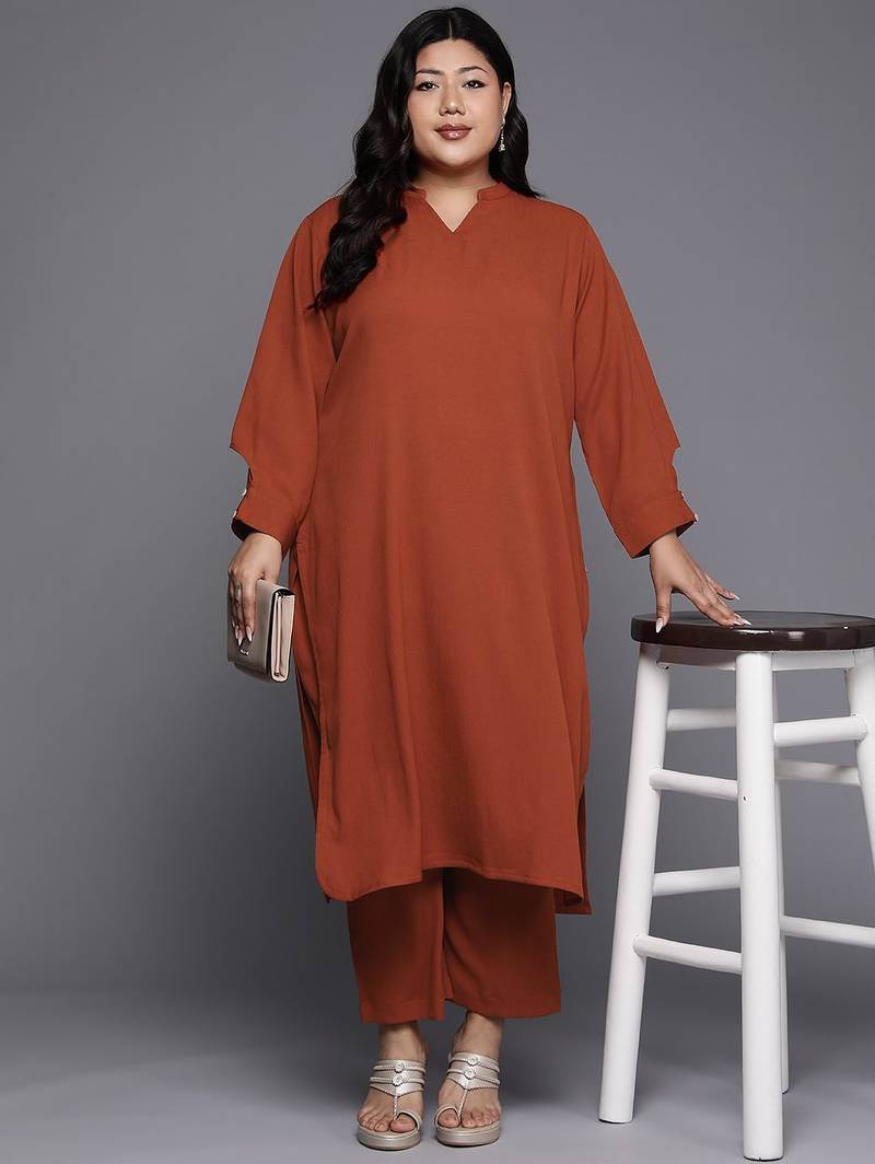 Women Regular Silk Crepe Kurta with Trousers