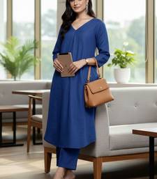 Women Regular Kurta with Trousers
