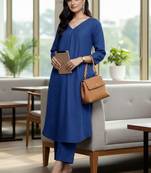 Women Regular Kurta with Trousers