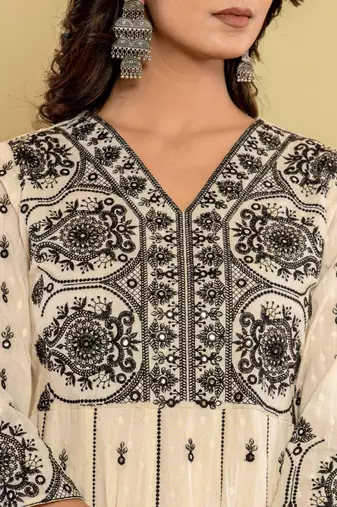 Ethnic Motifs Embroidered Pure Cotton Anarkali Kurta & Trousers With Dupatta