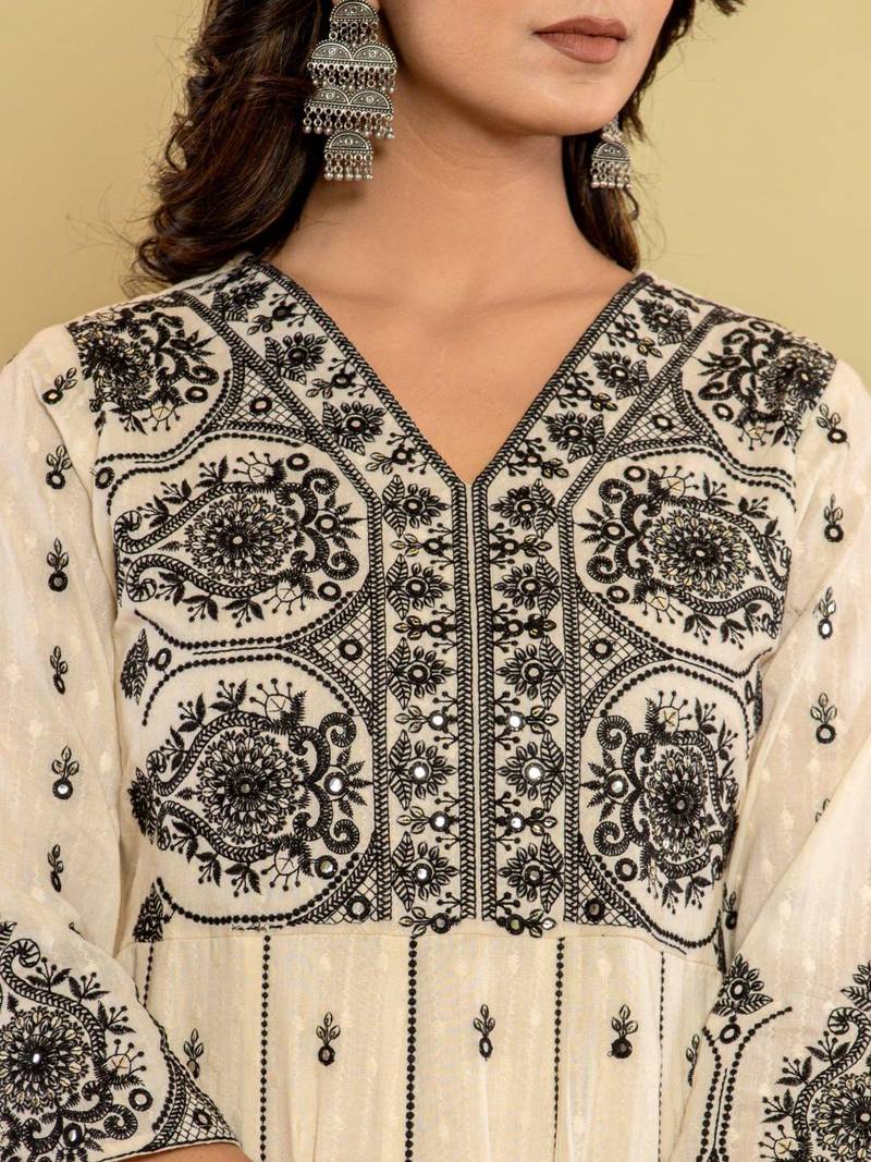 Ethnic Motifs Embroidered Pure Cotton Anarkali Kurta & Trousers With Dupatta