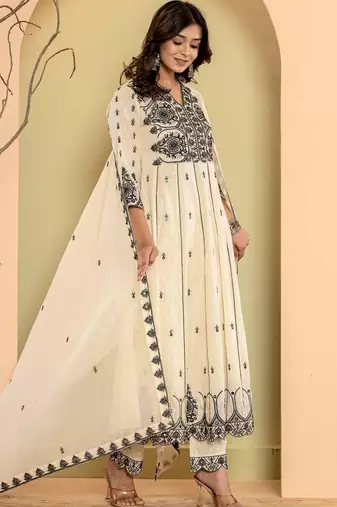 Ethnic Motifs Embroidered Pure Cotton Anarkali Kurta & Trousers With Dupatta