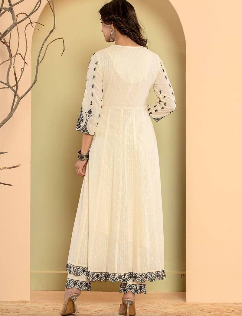 Ethnic Motifs Embroidered Pure Cotton Anarkali Kurta & Trousers With Dupatta