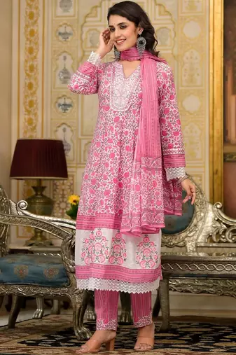 Floral Printed Panelled Pure Cotton Kurta with Trouser & Dupatta