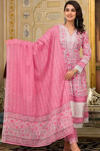 Floral Printed Panelled Pure Cotton Kurta with Trouser & Dupatta