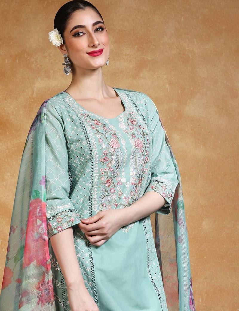 Floral Embroidered Thread Work Pure Cotton Straight Kurta With Trousers & Dupa