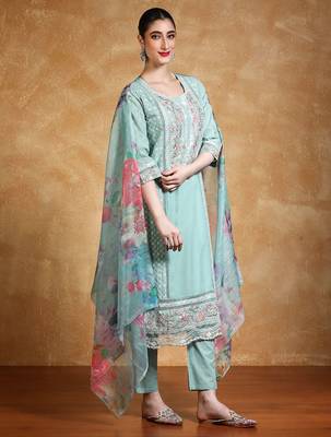 Floral Embroidered Thread Work Pure Cotton Straight Kurta With Trousers & Dupa 4