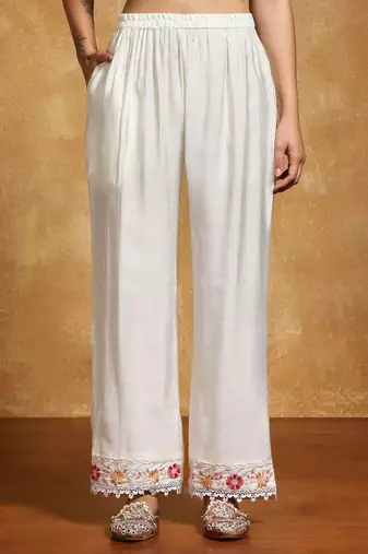 Women Floral Embroidered Regular Thread Work Pure Cotton Kurta with Trousers & With Dupatta