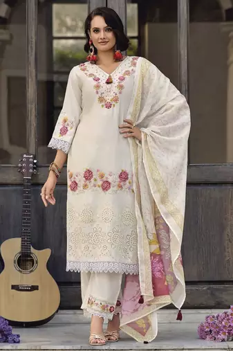Women Floral Embroidered Regular Thread Work Pure Cotton Kurta with Trousers & With Dupatta