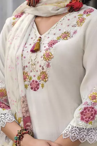 Women Floral Embroidered Regular Thread Work Pure Cotton Kurta with Trousers & With Dupatta