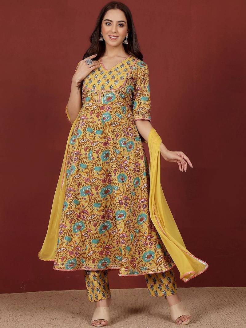 Women Floral Printed Empire Pure Cotton Kurta with Trousers & With Dupatta