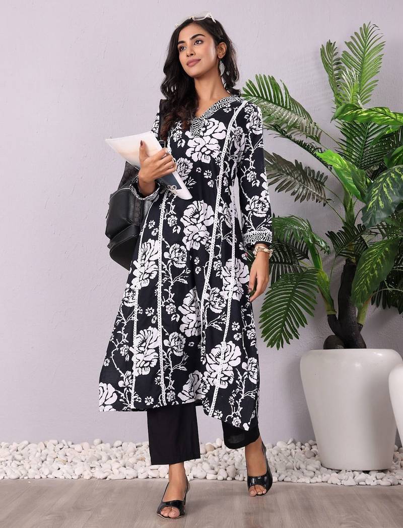 Floral Printed V-Neck Panelled Pure Cotton A-Line Kurta With Trouser