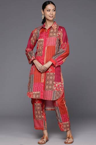 Women Printed Shirt Collar Straight Kurta With Trousers