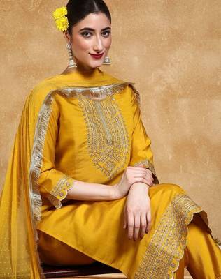 Women Ethnic Motifs Embroidered Regular Thread Work Kurta with Trousers & With Dupatta 2