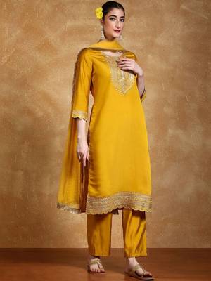 Women Ethnic Motifs Embroidered Regular Thread Work Kurta with Trousers & With Dupatta 7