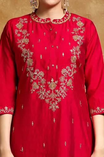 Floral Embroidered Mandarin Collar A-Line Kurta With Trousers & Dupatta