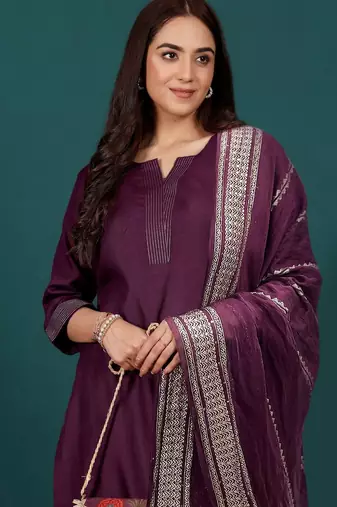 Women Regular Kurta with Trousers & With Dupatta