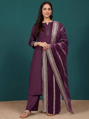 Women Regular Kurta with Trousers & With Dupatta 2