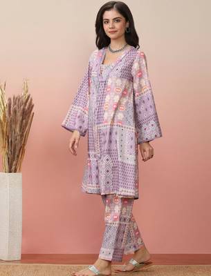 Ethnic Motifs Printed Kurta With Trouser 3