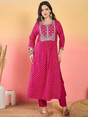 Leheriya Printed Thread Work Georgette Kurta With Trousers & Dupatta 3