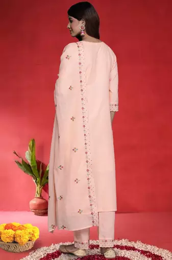 Women Embroidered Regular Thread Work Pure Cotton Kurta with Trousers & Dupatta